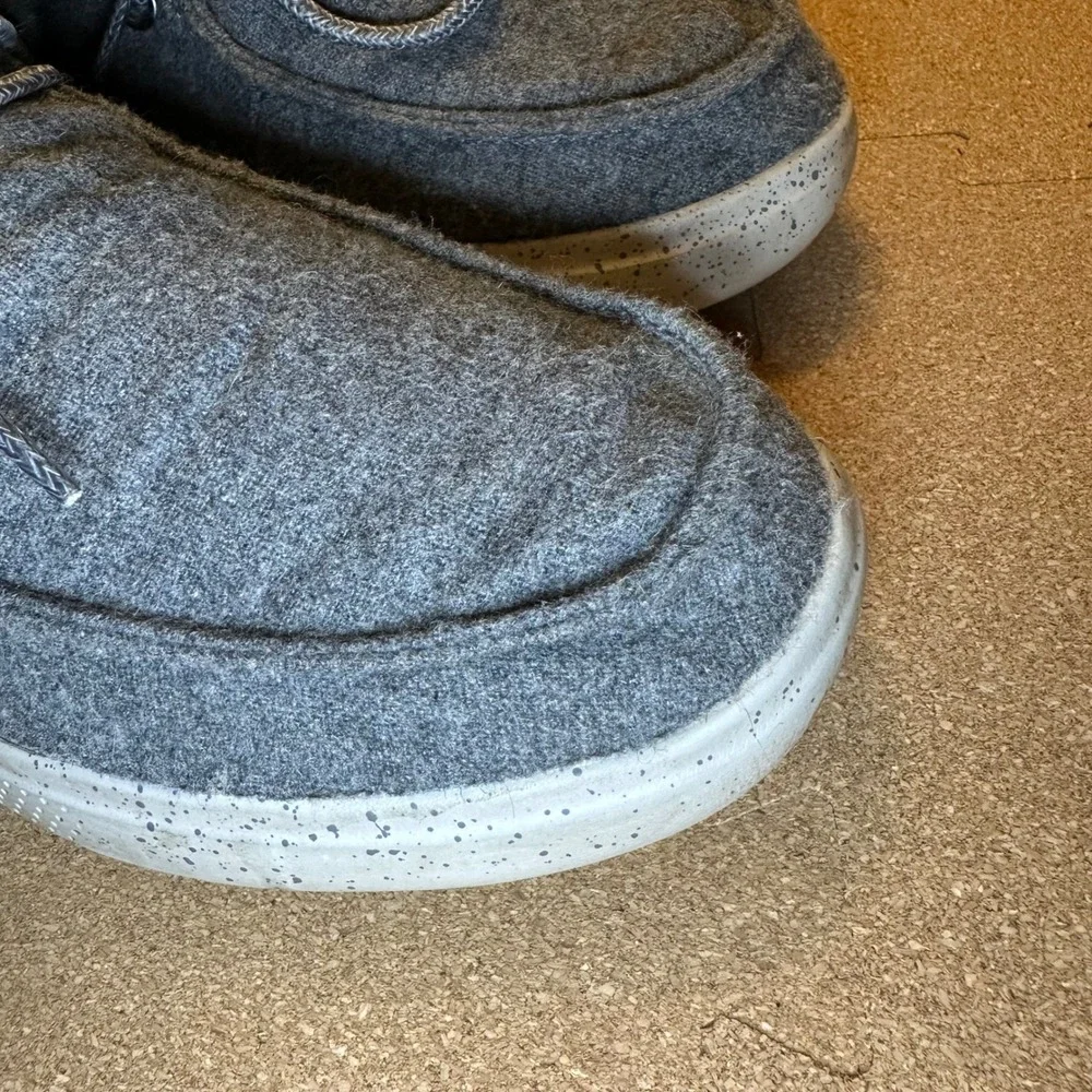 BOBS Skechers Skipper Hang Glider Women 8.5 Gray Faux Fur Loafers 113446